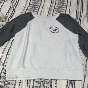 Hollister sweater